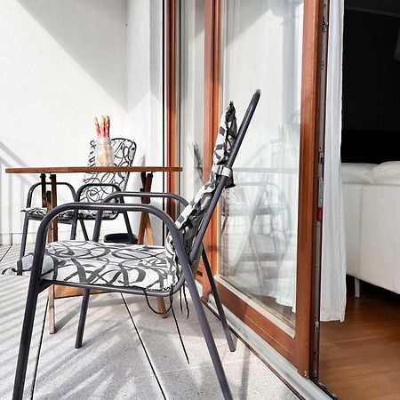 Mercury Two-Bedroom Apartment & Parking Świnoujście Exterior foto